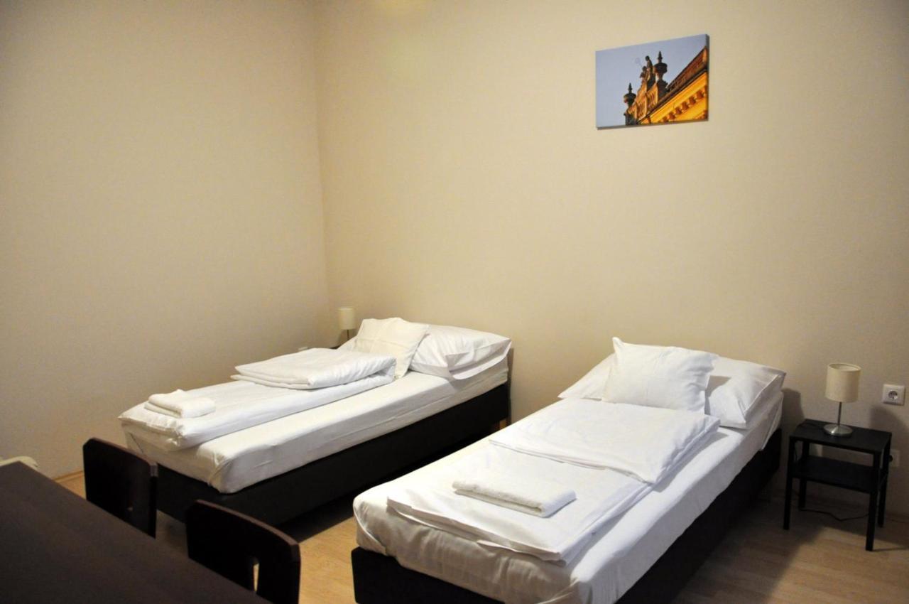 Centrál Vendégház Székesfehérvár Exterior foto