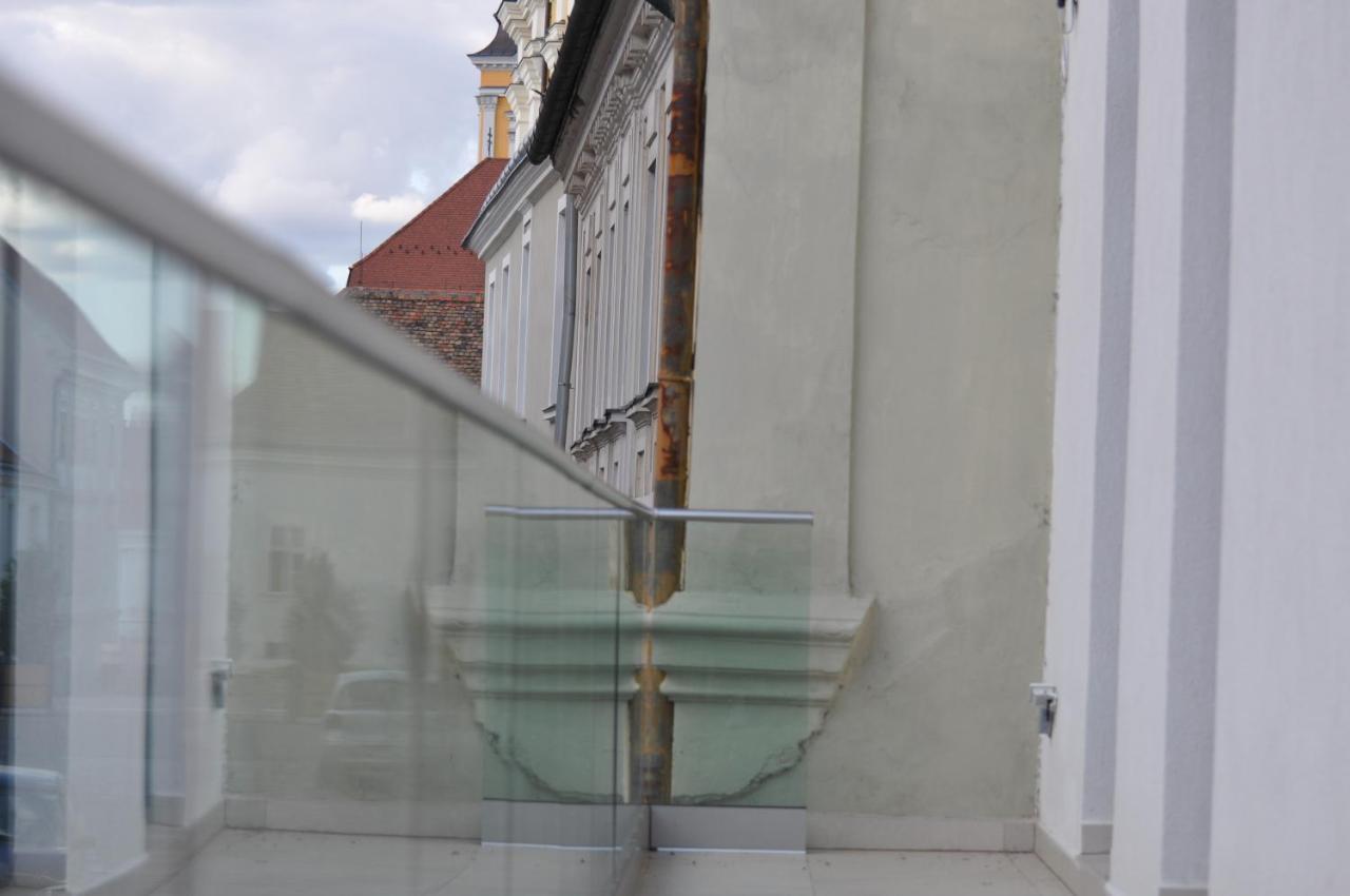 Centrál Vendégház Székesfehérvár Exterior foto